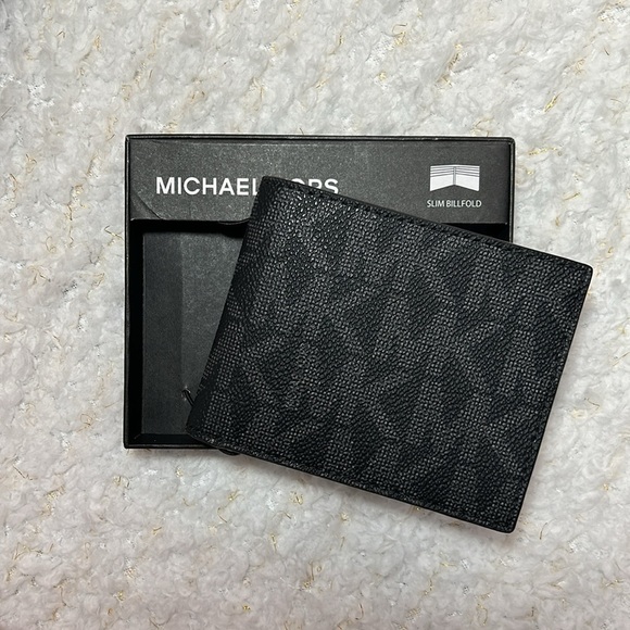 Michael Kors  men’s Wallet - Picture 1 of 6